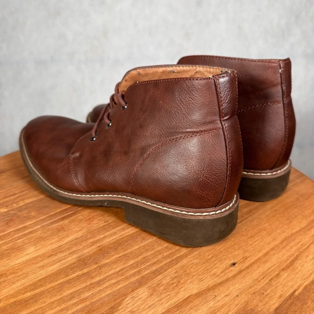 Guess Joey Chukka Boots Mens 9 Brown Good Faux Leather Lace Up Ankle GMJOEYS-R